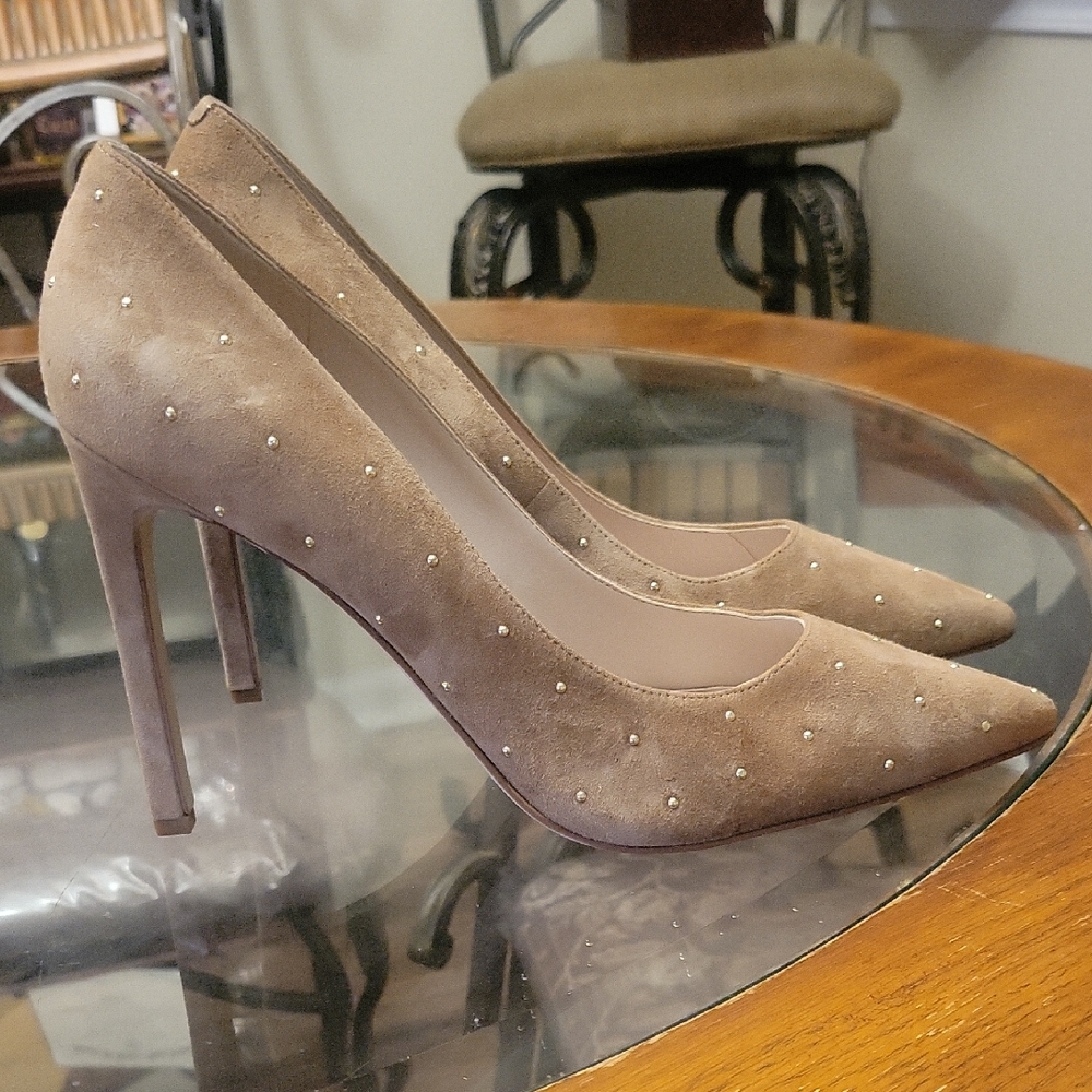 Nine West Tan Studded Heels